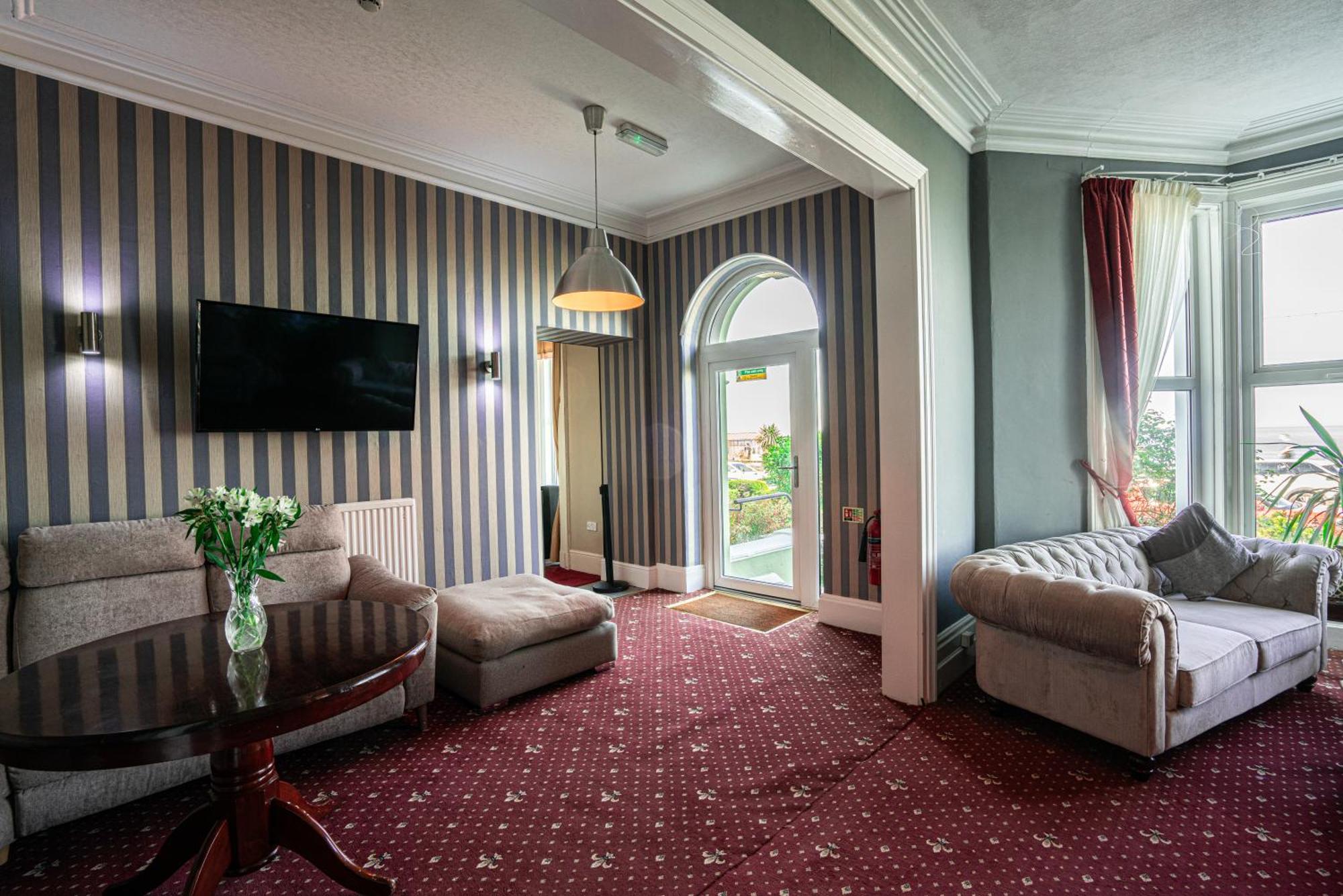 The Central Hotel Llandudno Exteriör bild
